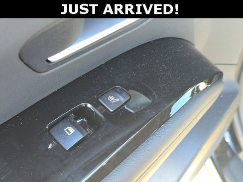 Certified 2024 Hyundai Tucson Limited image 12