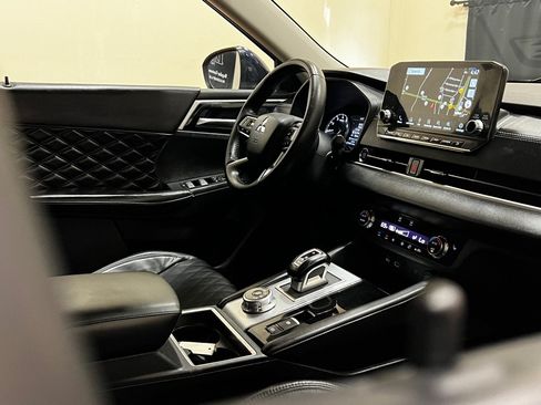 Used 2022 Mitsubishi Outlander SEL FWD image 13