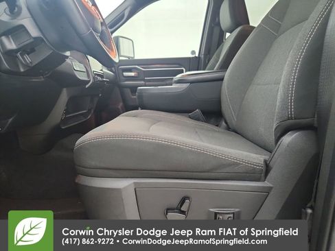 Certified 2024 RAM 2500 Big Horn w/ Night Edition AWD/4WD image 11