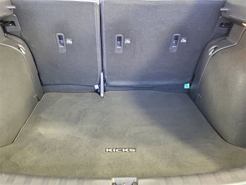 Used 2024 Nissan Kicks SR w/ SR Premium Package image 14