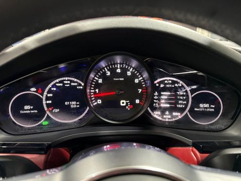 Used 2020 Porsche Cayenne image 76