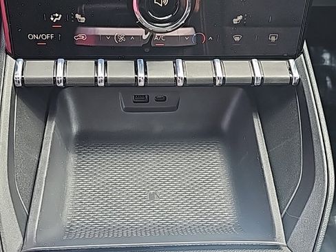 New 2026 GMC Terrain Elevation image 24