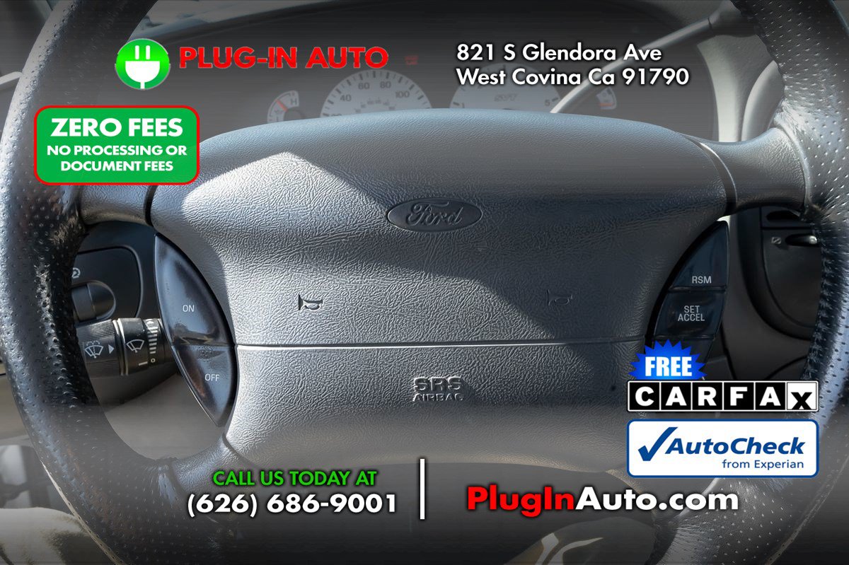 Used 2003 Ford F150 Lightning RWD image 19