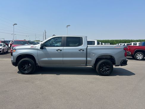 Used 2024 Chevrolet Silverado 1500 Custom Trail Boss AWD/4WD image 4