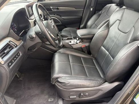 Used 2021 Kia Telluride SX FWD image 9