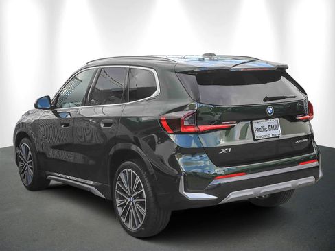 Certified 2023 BMW X1 xDrive28i w/ Convenience Package image 4