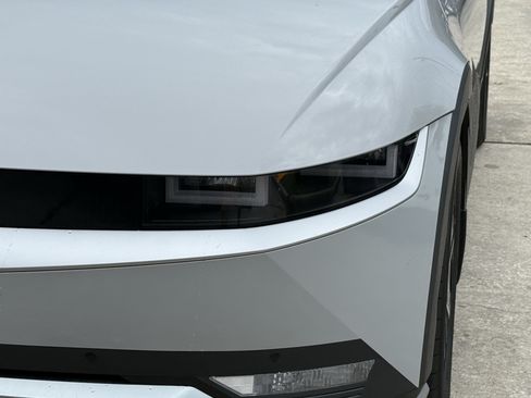 Used 2024 Hyundai Ioniq 5 SEL RWD image 11