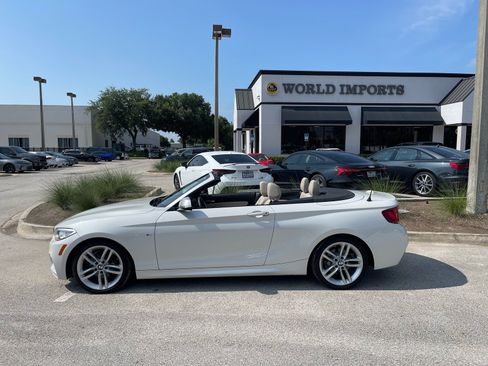 Used 2016 BMW 228i Convertible RWD image 2