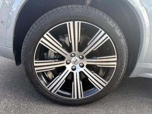 Used 2025 Volvo XC90 T8 Plus w/ Protection Package Premier AWD/4WD image 6