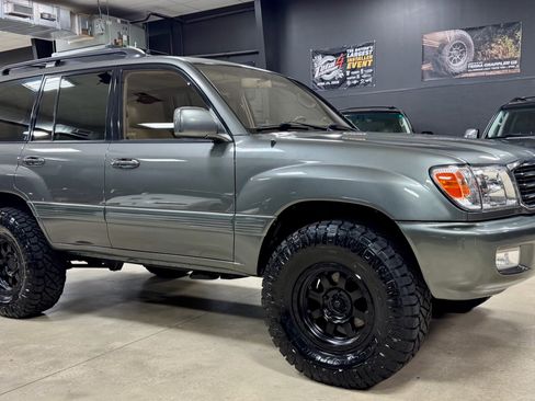 Used 1999 Toyota Land Cruiser AWD/4WD image 7