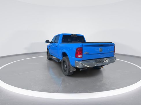 Used 2018 RAM 2500 Big Horn w/ Harvest Edition image 7