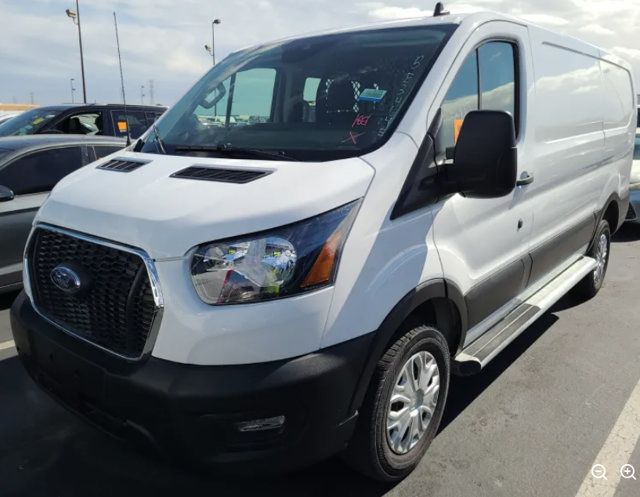 Used 2025 Ford Transit 250 Low Roof w/ Exterior Upgrade Package RWD image 3