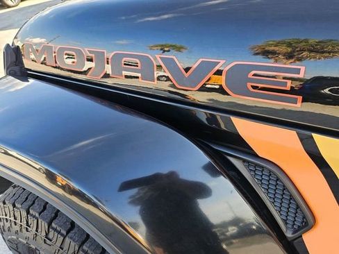 Used 2021 Jeep Gladiator Mojave image 43