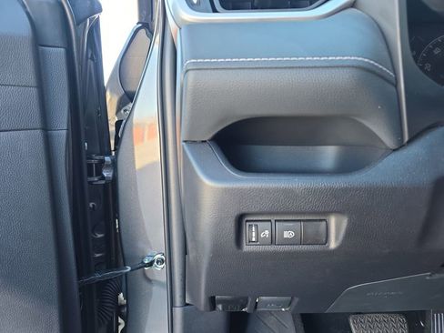 Used 2025 Toyota RAV4 LE image 17