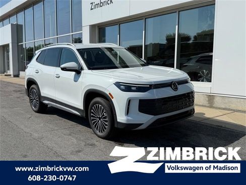 New 2025 Volkswagen Tiguan S image 1