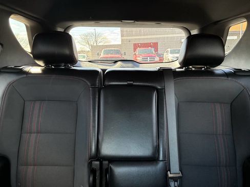 Used 2023 Chevrolet Equinox RS image 17