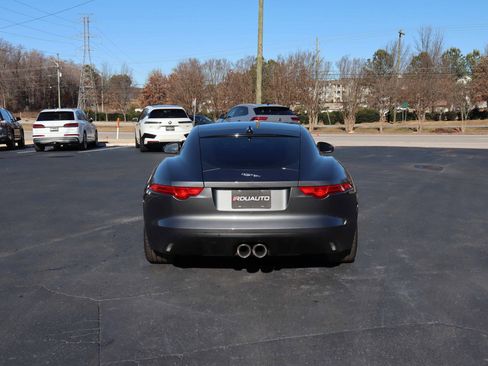 Used 2016 Jaguar F-TYPE Coupe image 7