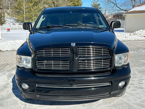 Used 2005 Dodge Ram 1500 Truck SLT w/ Sport Appearance Group image 2