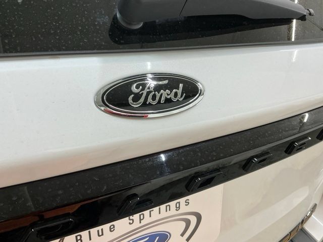 New 2026 Ford Explorer Tremor w/ Tremor Ultimate Package AWD/4WD image 5