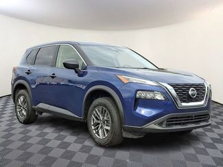 Used 2021 Nissan Rogue S video 1