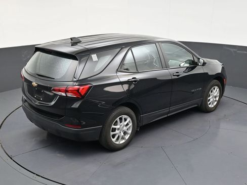 Used 2024 Chevrolet Equinox LS FWD image 16