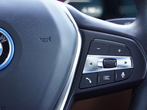 Certified 2023 BMW i4 eDrive40 RWD image 23