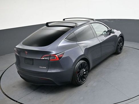 Used 2021 Tesla Model Y Performance image 22