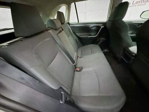 Used 2021 Toyota RAV4 LE image 24