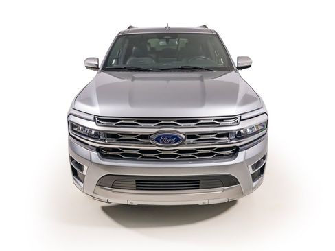 Used 2024 Ford Expedition Platinum image 10