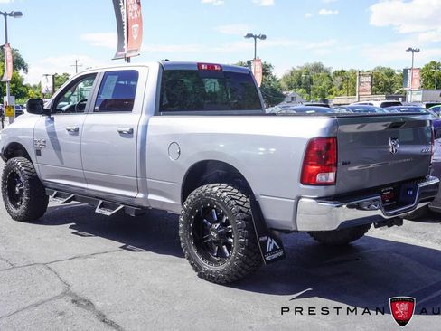 Used 2020 RAM 1500 Classic SLT AWD/4WD image 20