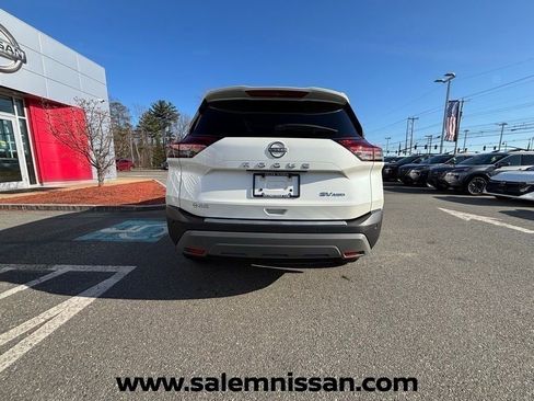 Certified 2023 Nissan Rogue SV w/ SV Premium B Package image 17