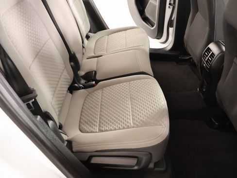 Used 2022 Ford Escape SE image 13