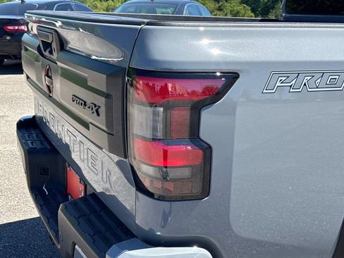 Certified 2025 Nissan Frontier PRO-4X AWD/4WD image 13