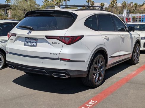 Used 2022 Acura MDX A-Spec image 3