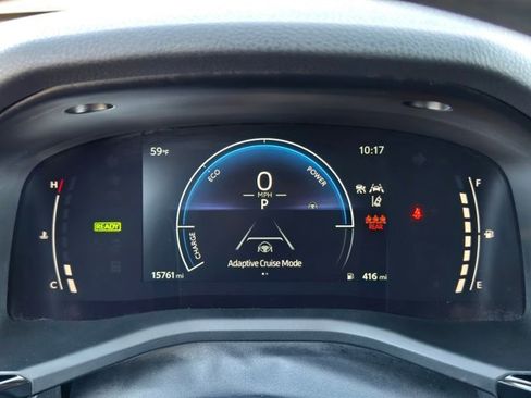 Used 2025 Toyota Camry LE image 16