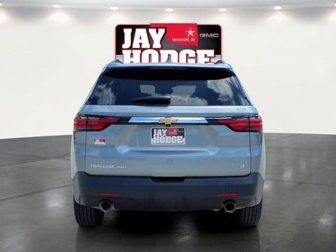 Used 2023 Chevrolet Traverse LT AWD/4WD image 5