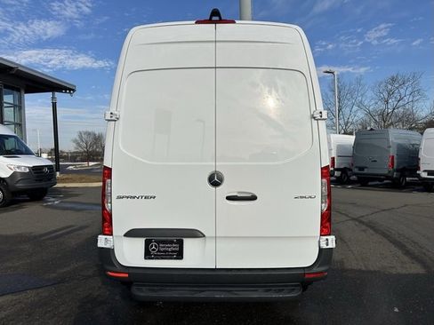 Used 2026 Mercedes-Benz Sprinter 144 Cargo image 6
