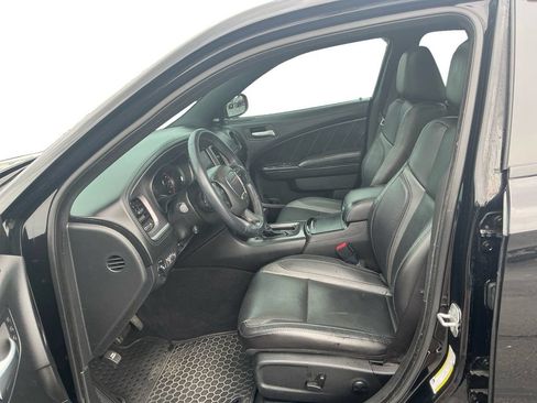 Used 2022 Dodge Charger SXT w/ Plus Group RWD image 14