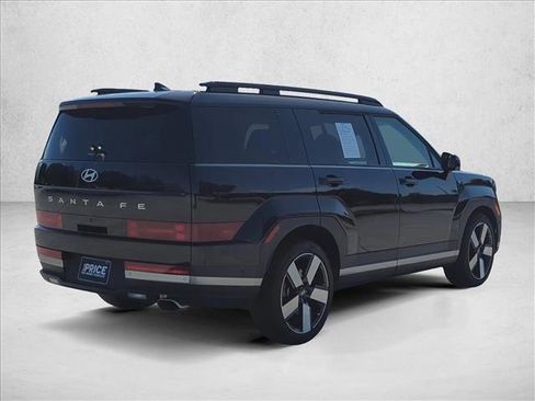 Used 2024 Hyundai Santa Fe Limited image 5