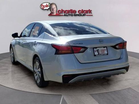Certified 2023 Nissan Altima 2.5 S FWD image 4