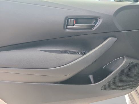 Used 2024 Toyota Corolla LE FWD image 19