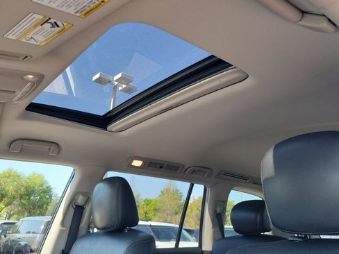 Certified 2020 Nissan Armada SL w/ Premium Package image 38