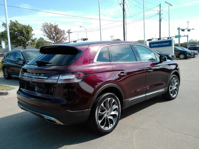 Used 2021 Lincoln Nautilus Reserve AWD/4WD image 9