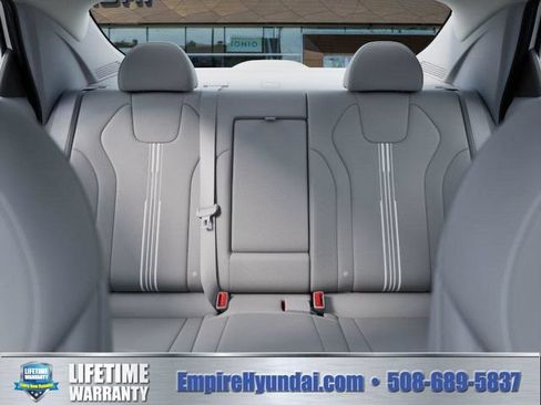 New 2026 Hyundai Elantra SEL Sport FWD image 12