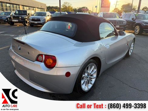Used 2003 BMW Z4 2.5i image 8