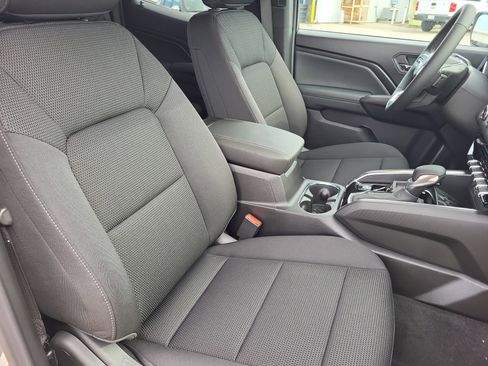 New 2026 GMC Canyon Elevation w/ Convenience Package image 10