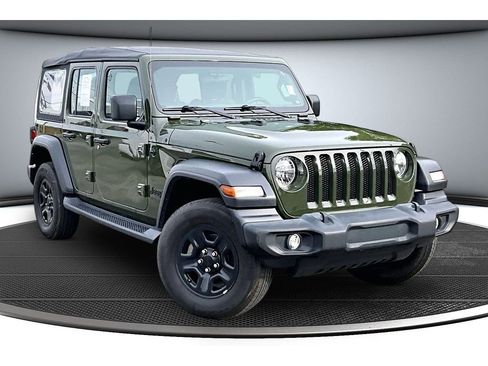 Used 2021 Jeep Wrangler Unlimited Sport AWD/4WD image 13
