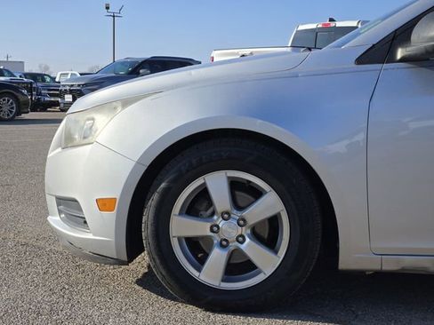 Used 2012 Chevrolet Cruze LS w/ Connectivity Package image 8