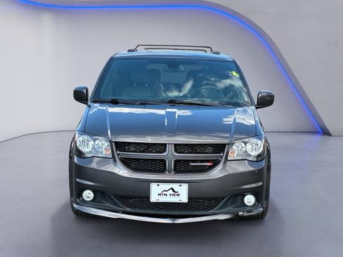 Used 2019 Dodge Grand Caravan GT FWD image 9