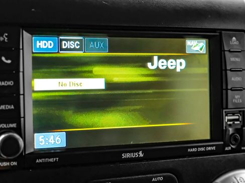 Used 2013 Jeep Wrangler Rubicon w/ Dual Top Group AWD/4WD image 27